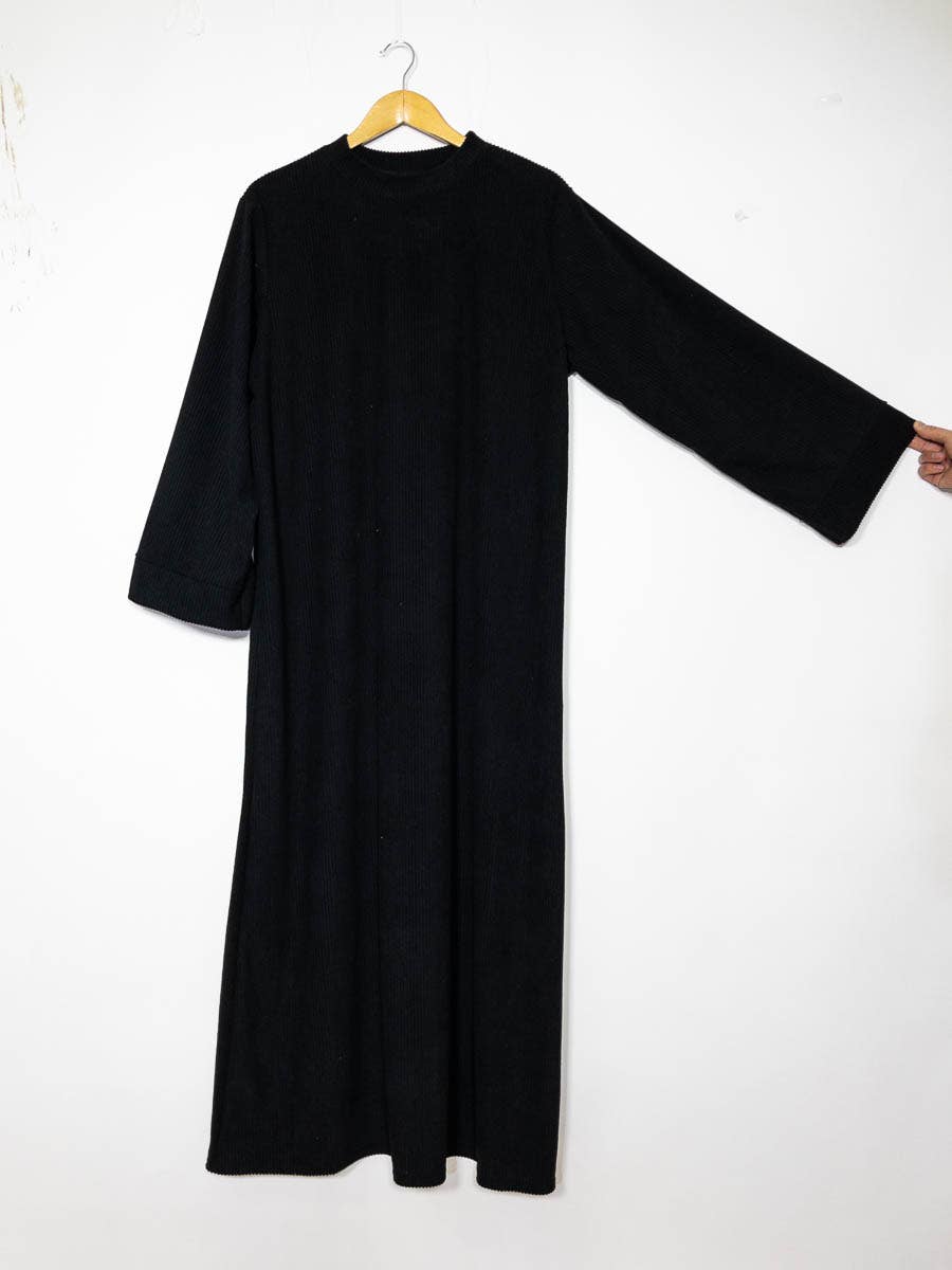 Ribbed Winter Abaya with Wide Sleeves – Ref. 2393B