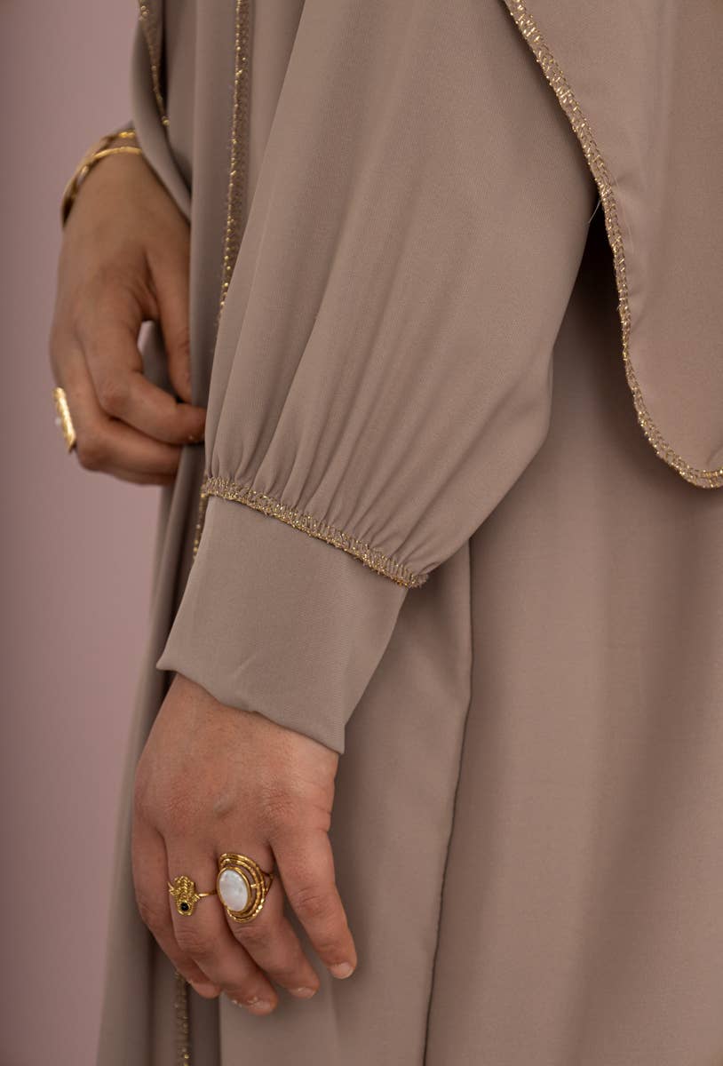 Medina Silk Abaya with Matching Scarf – Gold Stitching – Ref. 2369PK – view 3