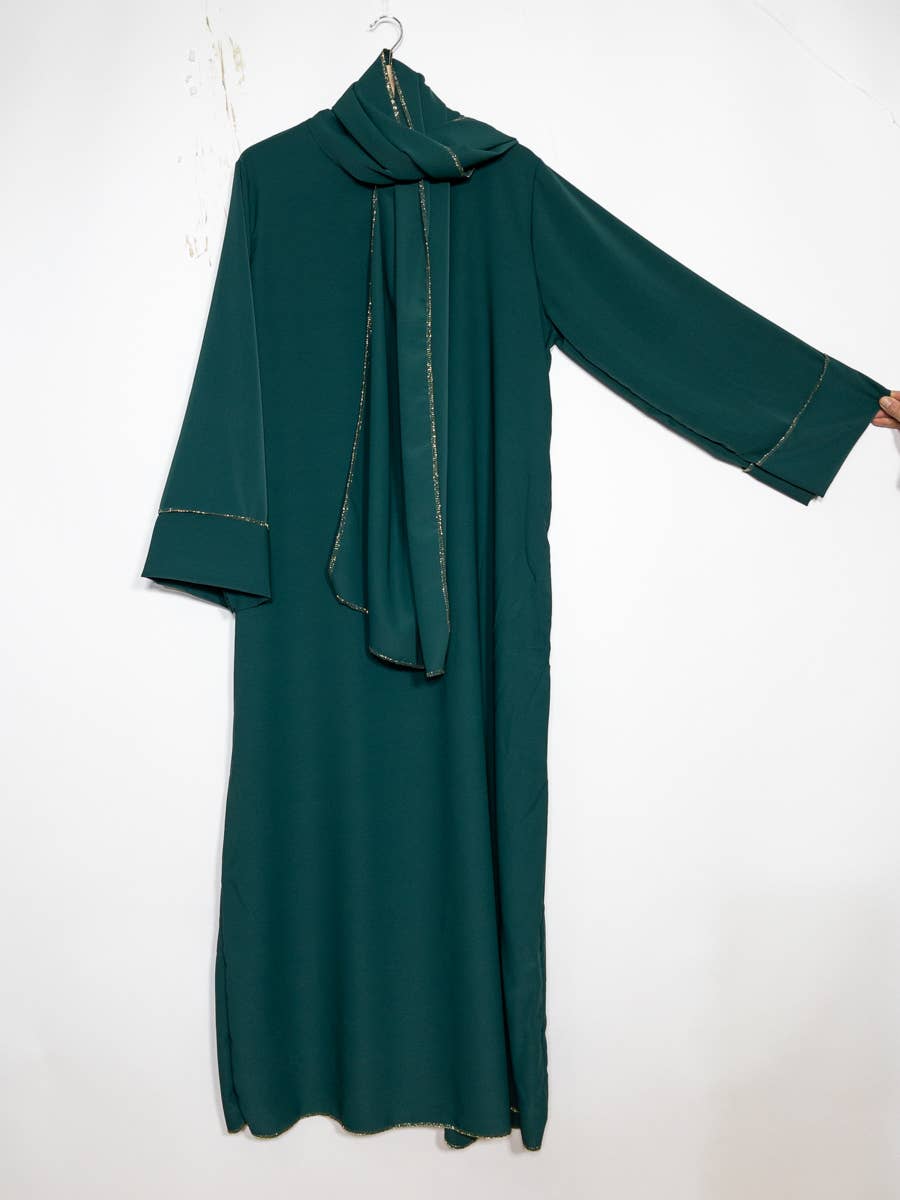 Medina Silk Abaya with Gold Seams & Integrated Veil – Ref. 2377PK – view 4