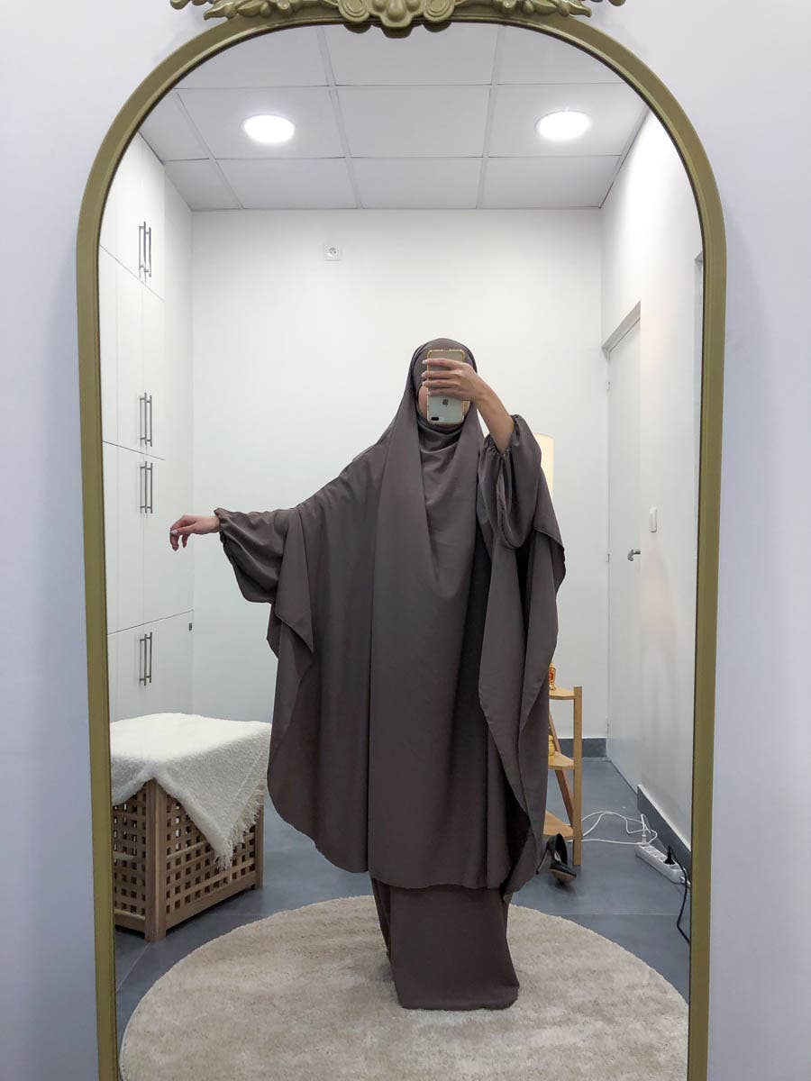 Medina Silk 2-Piece Set – Abaya & Khimar – Ref. EN2503PK – view 3